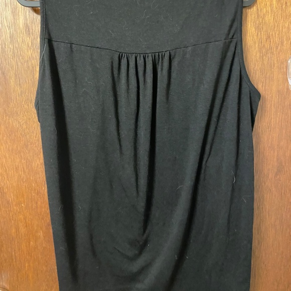 Black lace collar tank - Picture 4 of 8